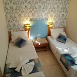 Otel Uslan 3*
