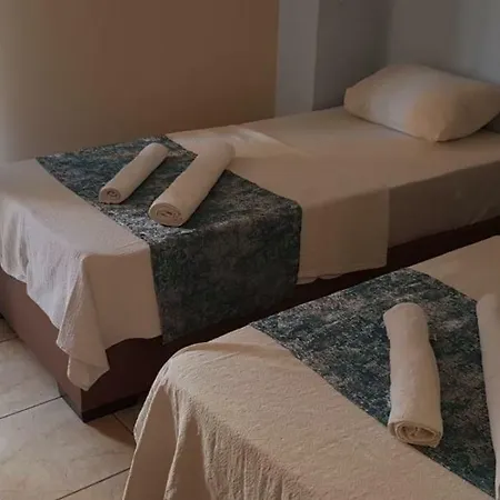 Hotel Uslan 3*