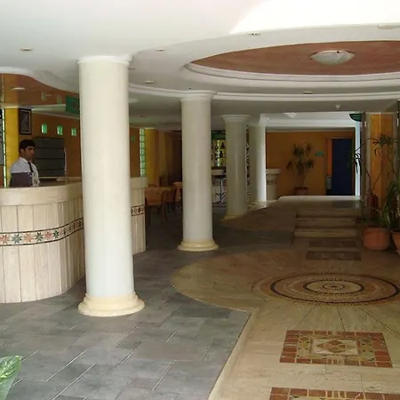 Uslan Szálloda Kusadası