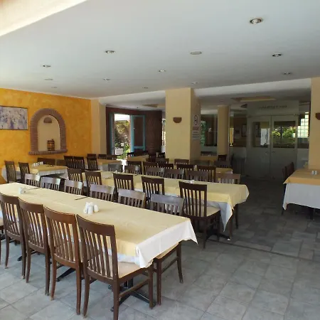 Uslan Otel